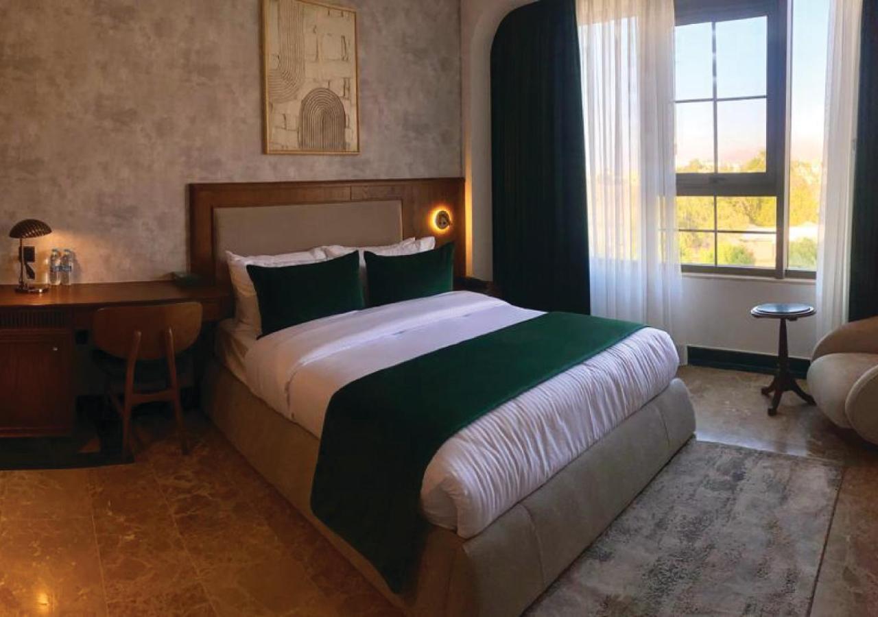 Bratus Hotel 아카바 외부 사진