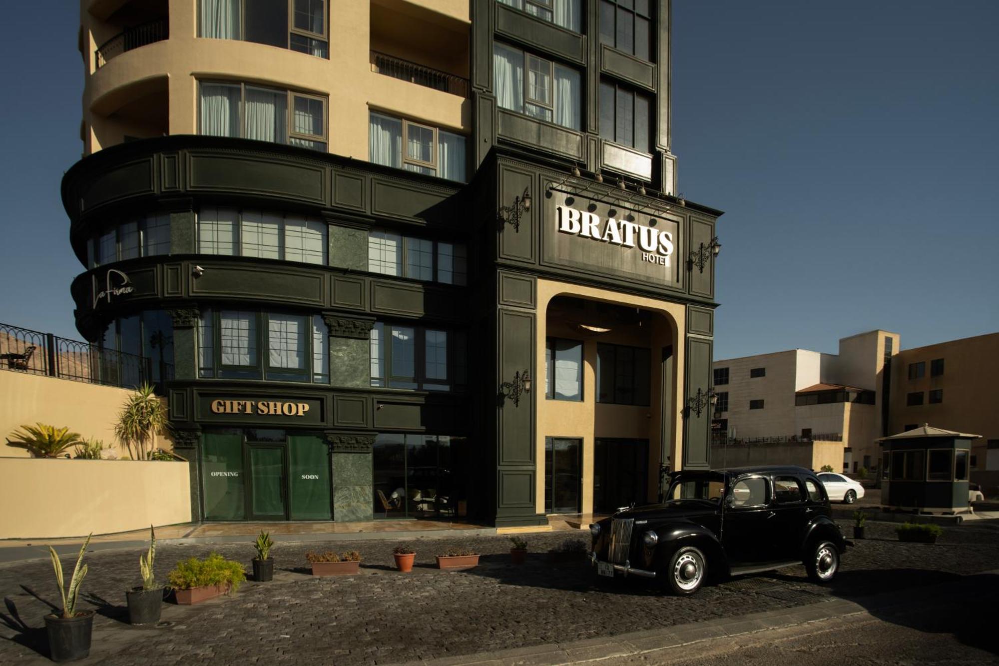 Bratus Hotel 아카바 외부 사진