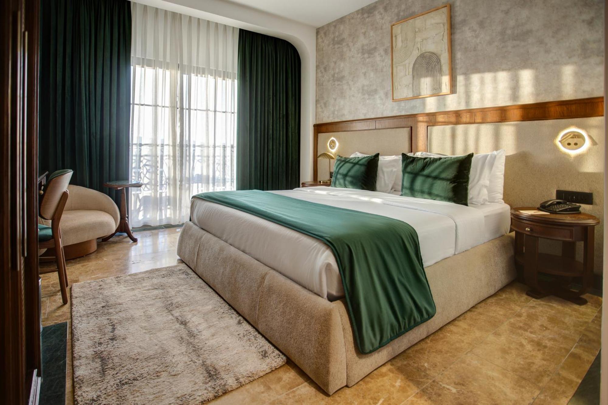 Bratus Hotel 아카바 외부 사진