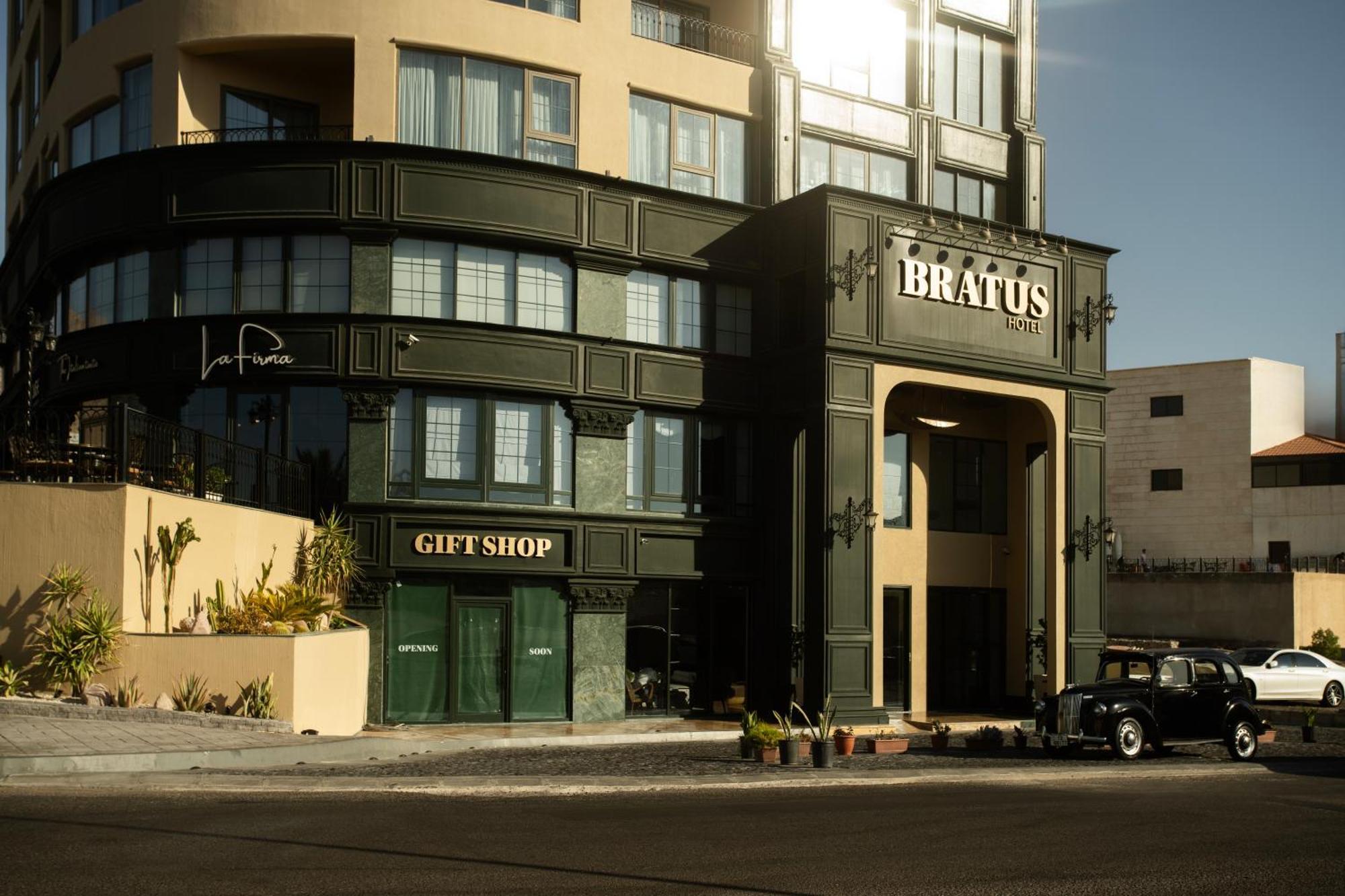 Bratus Hotel 아카바 외부 사진